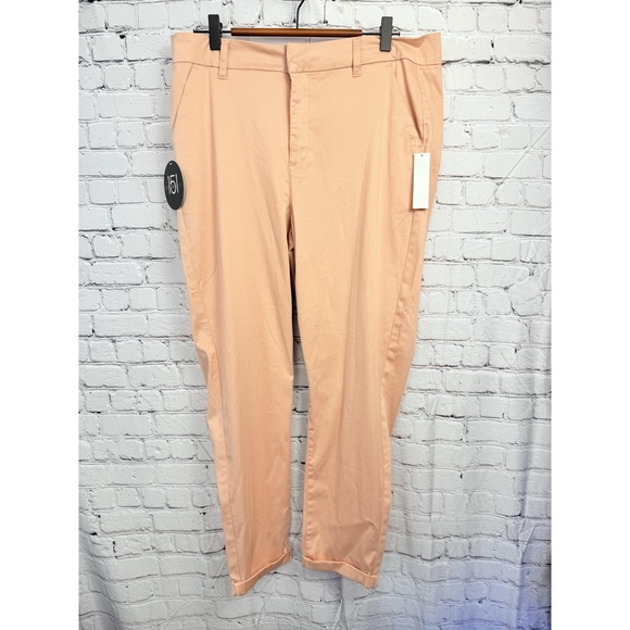 NWT One 5 One Womens Pink Crop Cuffed High Rise Straight Leg Pants 12 - Picture 2 of 11